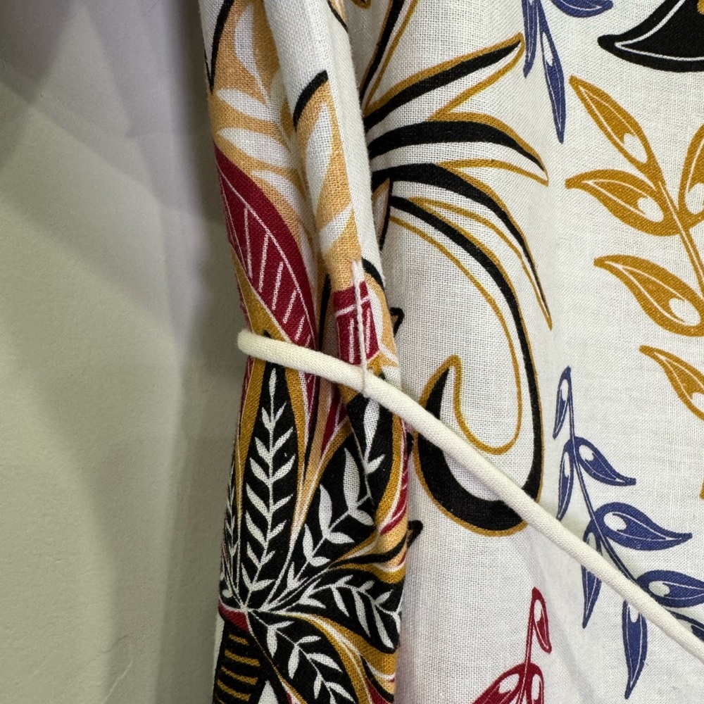 FARM Rio Camafeu Boho Glam Maxi Dress with Red, Blue & Gold Floral Print - Picture 4 of 7
